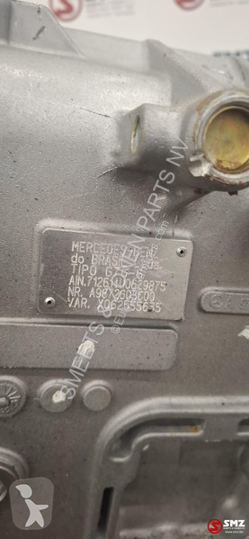 قطع غيار الآليات الثقيلة Mercedes...