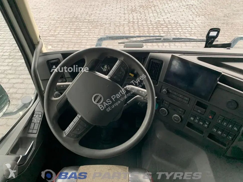 قطع غيار الآليات الثقيلة Volvo
