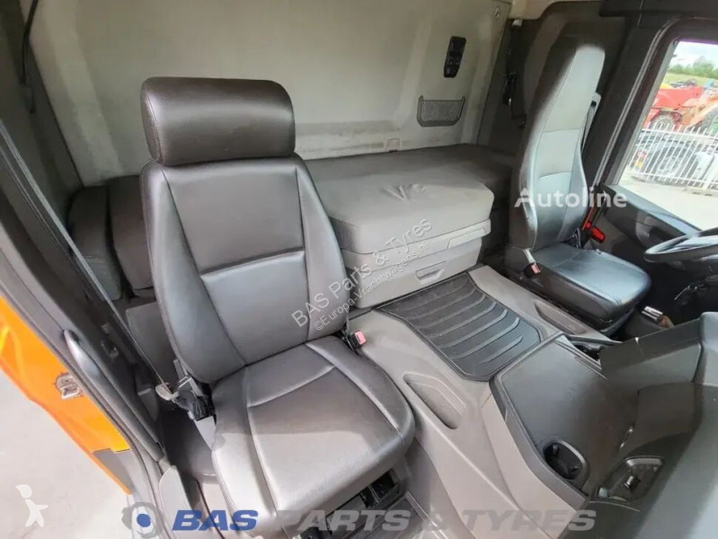 قطع غيار الآليات الثقيلة Scania