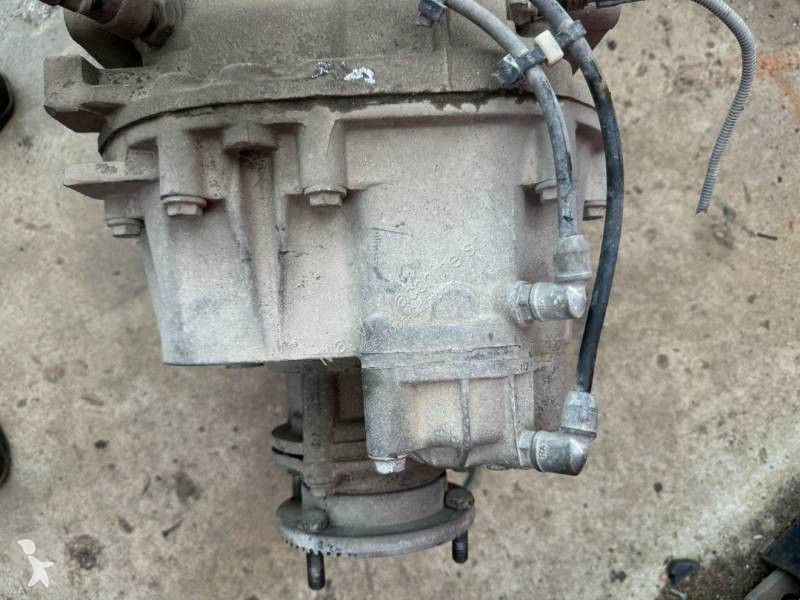 قطع غيار الآليات الثقيلة Iveco