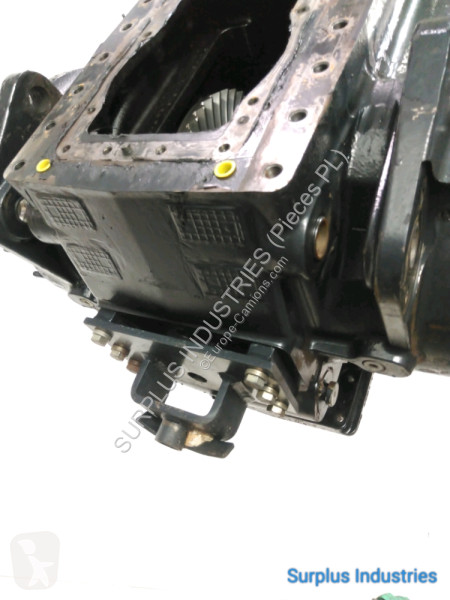 قطع غيار الآليات الثقيلة Deutz-Fahr AGROTRON...