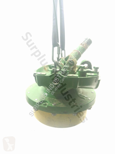 قطع غيار الآليات الثقيلة John Deere 8345R
