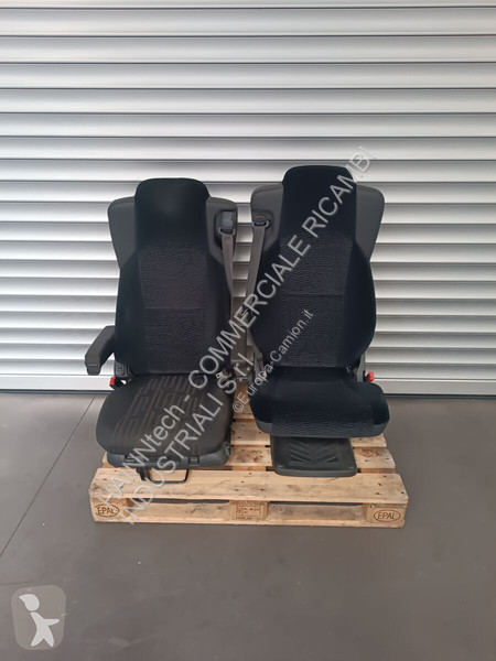 قطع غيار الآليات الثقيلة Mercedes RH+LH - DX+SX