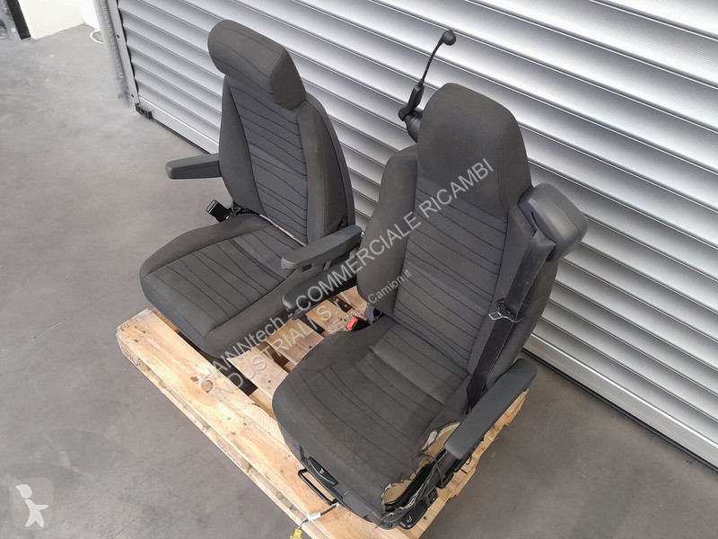 قطع غيار الآليات الثقيلة Scania treamline