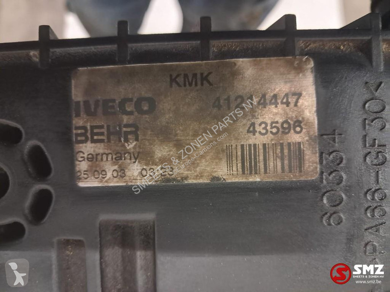 قطع غيار الآليات الثقيلة Iveco Occ radiator Iveco