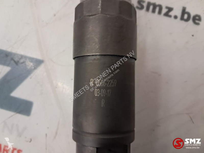 قطع غيار الآليات الثقيلة Renault Occ verstuiver...