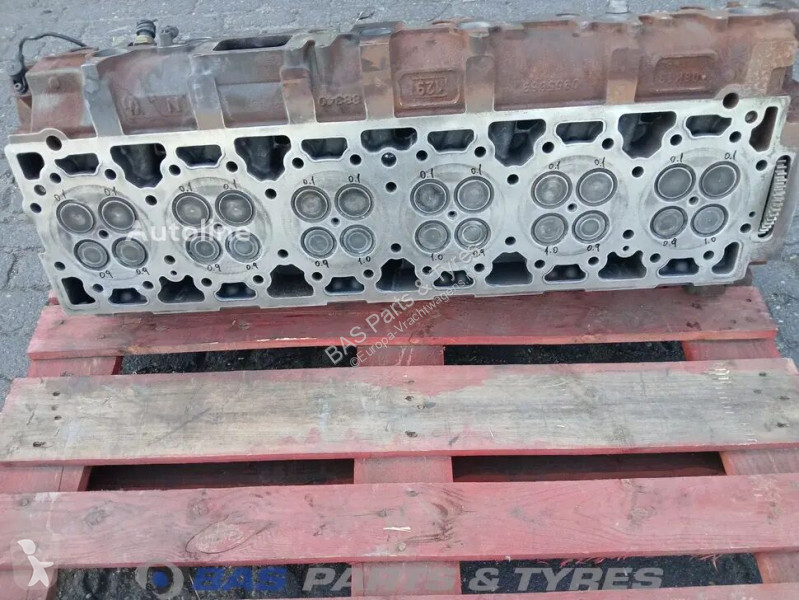 قطع غيار الآليات الثقيلة DAF Cylinderhead MX11...