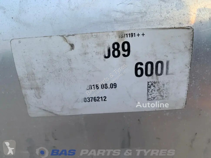 قطع غيار الآليات الثقيلة Scania 600 Liter