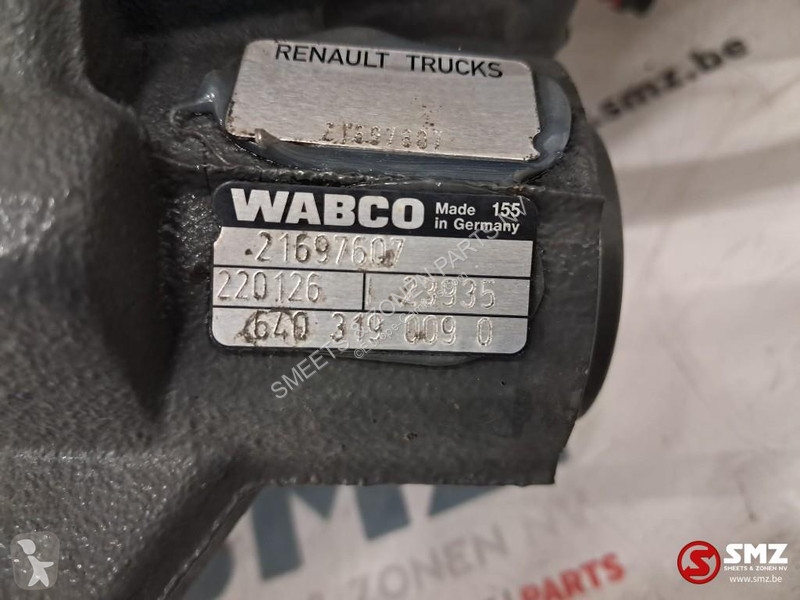 قطع غيار الآليات الثقيلة Renault Occ remklauw...
