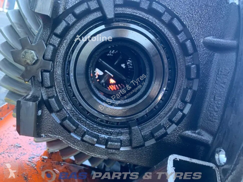 قطع غيار الآليات الثقيلة Mercedes