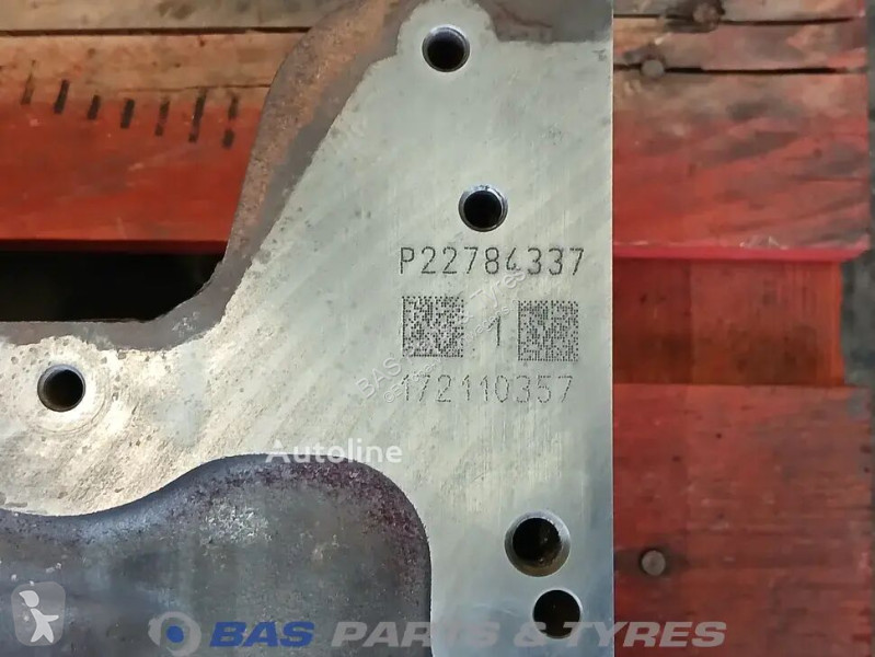 Teherautó-alkatrészek Volvo Cylinderhead D13K...