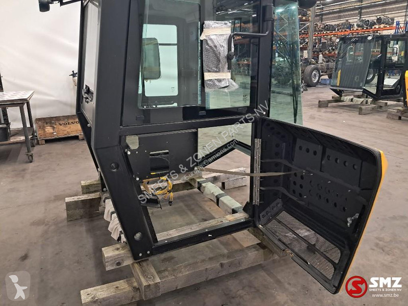 Repuestos para camiones JCB Cabine VM117/137 JCB