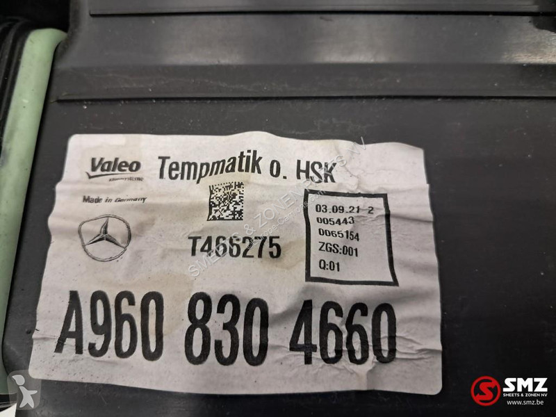 Náhradní díly pro kamiony Mercedes Occ...
