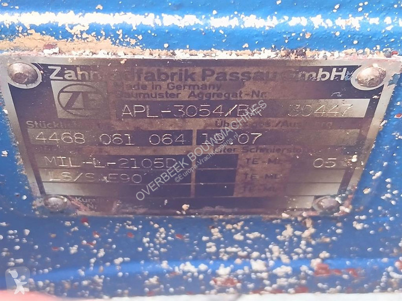 Запчасти для грузовика Ahlmann AZ9-ZF...