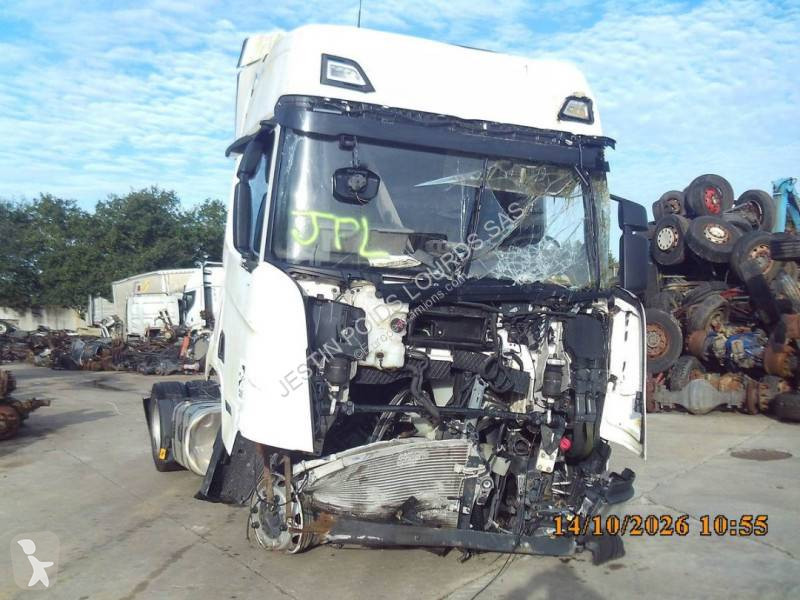 Náhradní díly pro kamiony Scania 460