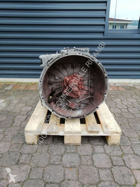 Vrachtwagenonderdelen Volvo VT2412B
