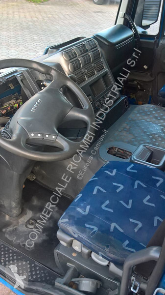 قطع غيار الآليات الثقيلة Iveco STRALIS AT EURO...