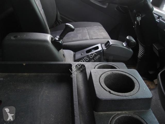 Reservdelar lastbilar Mercedes CABINE ATEGO 915