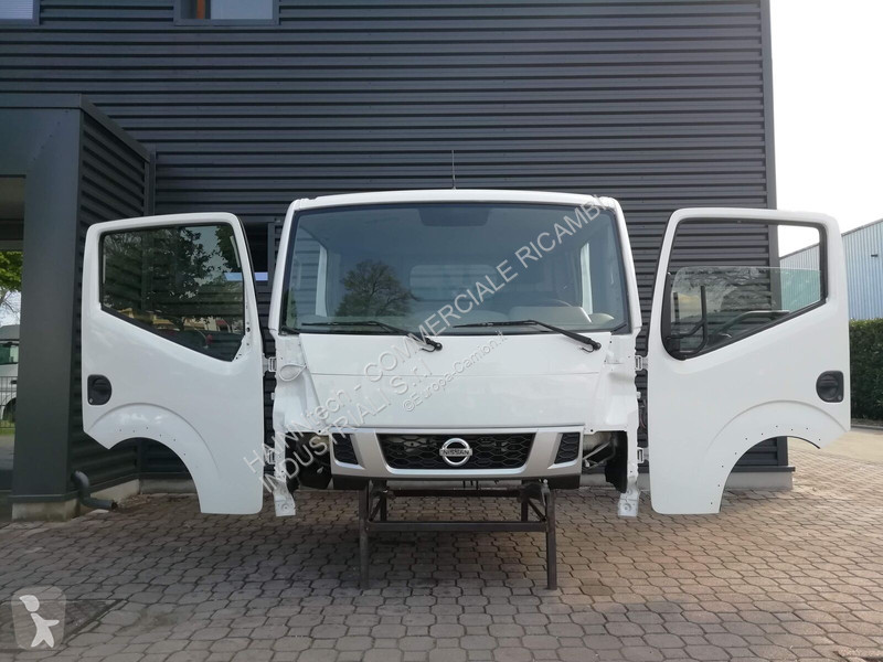 قطع غيار الآليات الثقيلة Nissan NT400