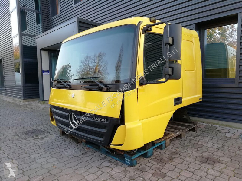 قطع غيار الآليات الثقيلة Mercedes AXOR ATEGO...