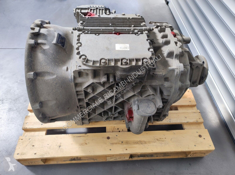 Repuestos para camiones Renault AT2412E