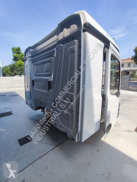 قطع غيار الآليات الثقيلة Mercedes AROCS ACTROS...