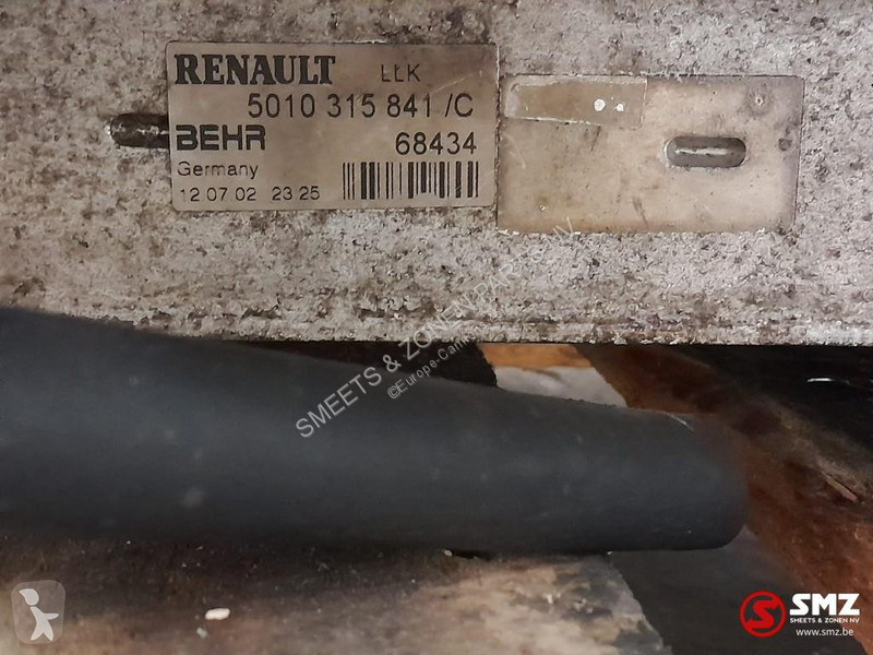 Reservdelar lastbilar Renault Occ radiator +...