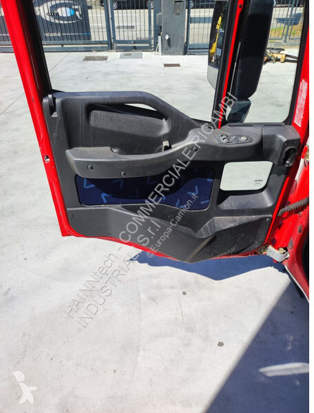Pièces poids lourds Iveco Stralis AD, DAY CAB