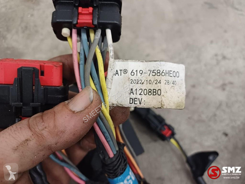 Pièces poids lourds Caterpillar Wiring harness...