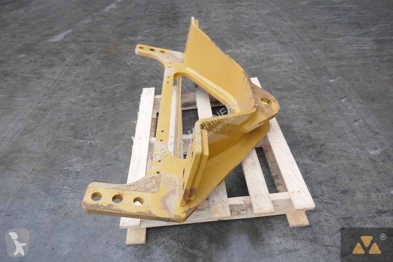 Náhradní díly pro kamiony Caterpillar 3 Drawbar