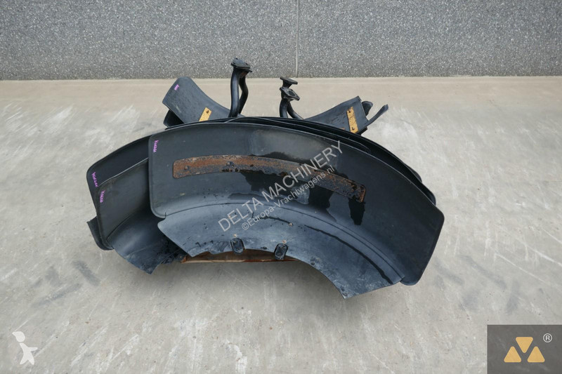 Náhradní díly pro kamiony Caterpillar Fender set