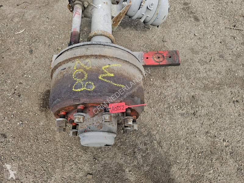 Pièces poids lourds SMB TRAILER AXLE SINGLE TIRES.
