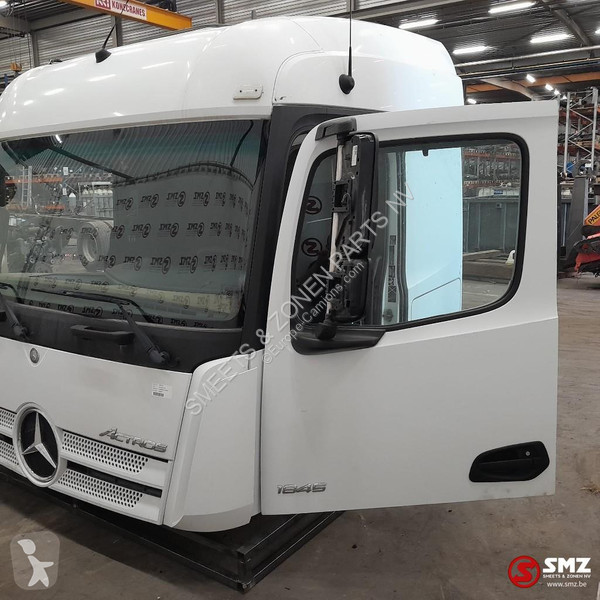 Reservedele til lastbil Mercedes Occ cabine...
