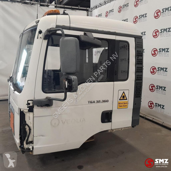 قطع غيار الآليات الثقيلة MAN Occ cabine RHD MAN