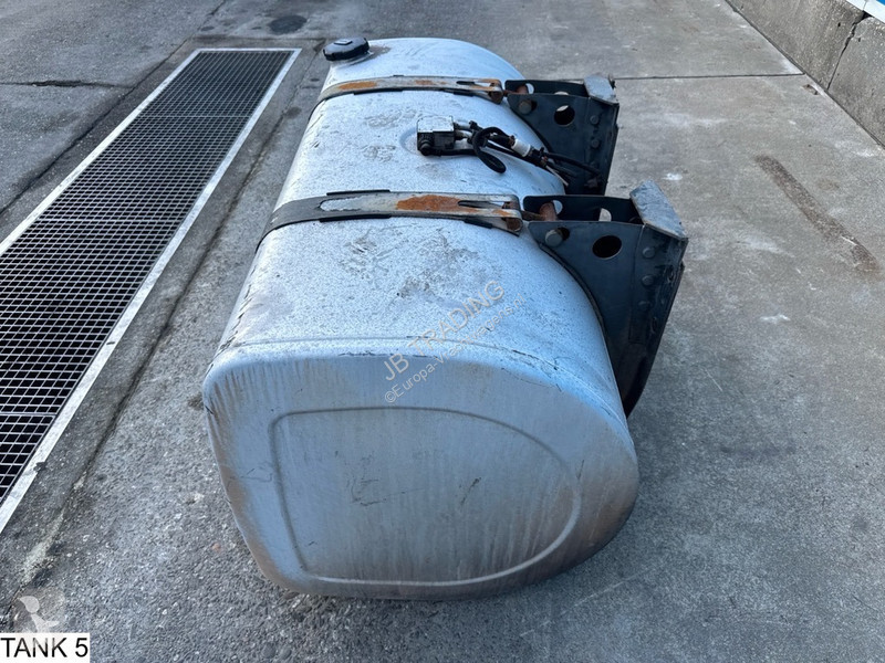 قطع غيار الآليات الثقيلة Universeel Brandstoftank