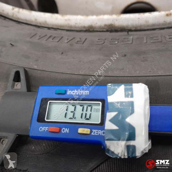 قطع غيار الآليات الثقيلة Pirelli Occ...
