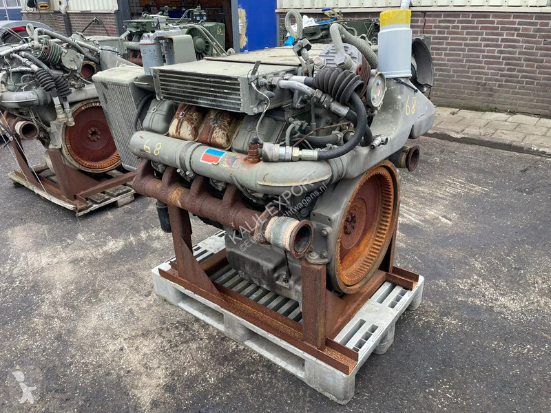 Náhradní díly pro kamiony Deutz V8 Engine...