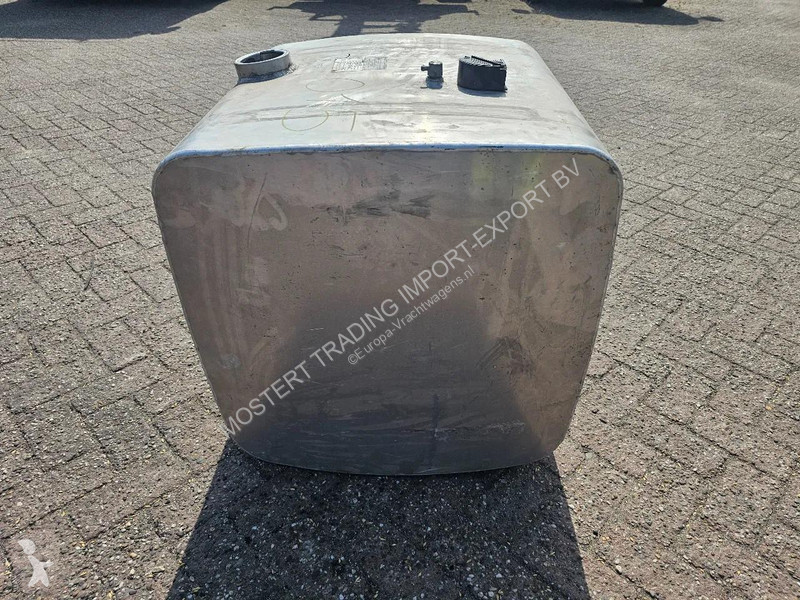 قطع غيار الآليات الثقيلة MAN Mercedes Actros...