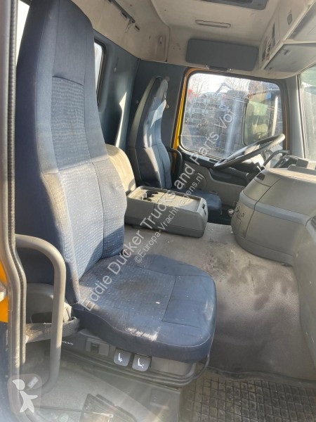قطع غيار الآليات الثقيلة Volvo DAY CAB