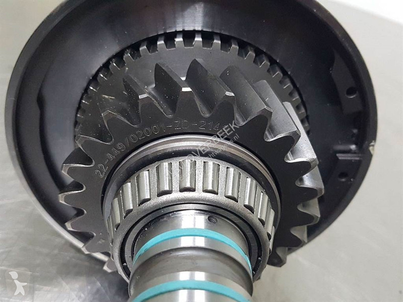قطع غيار الآليات الثقيلة JCB...