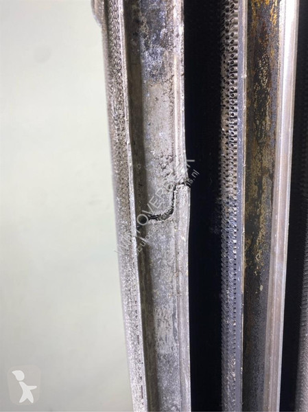 Pezzi di ricambio per mezzi pesanti Hitachi...