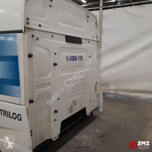 قطع غيار الآليات الثقيلة Renault Occ Cabine...