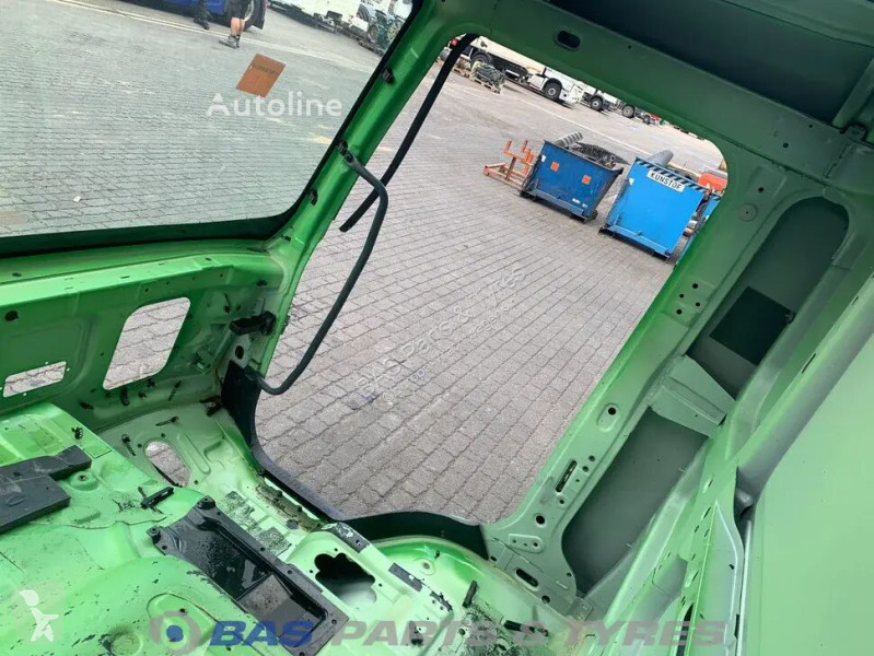 قطع غيار الآليات الثقيلة Volvo