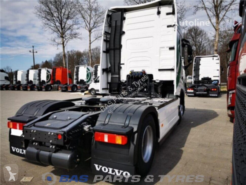 قطع غيار الآليات الثقيلة Volvo