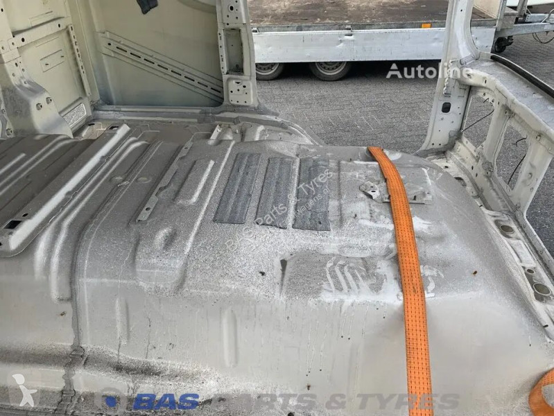 قطع غيار الآليات الثقيلة Scania
