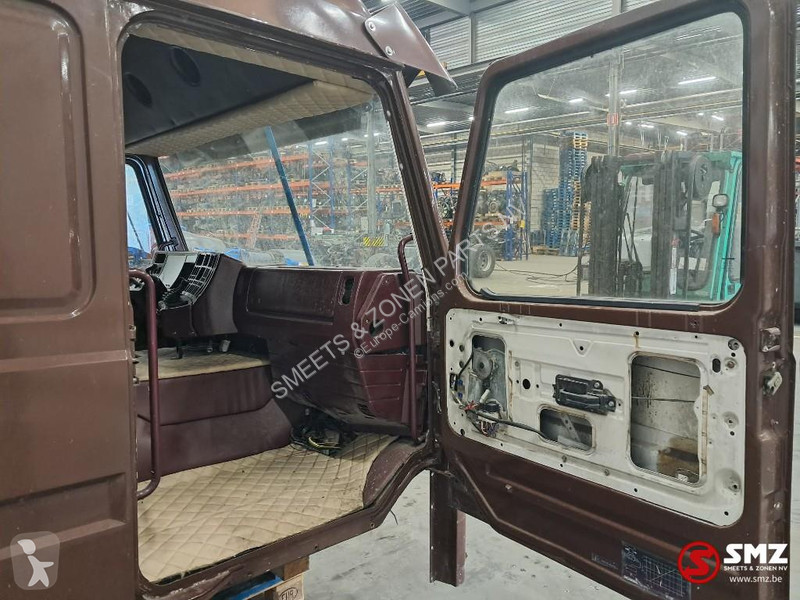 قطع غيار الآليات الثقيلة Scania Occ Cabine...