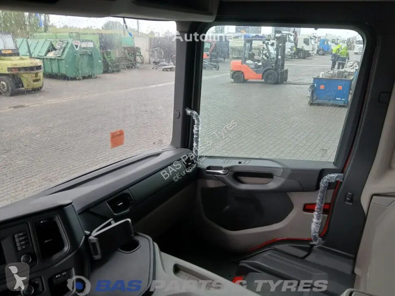 قطع غيار الآليات الثقيلة Scania