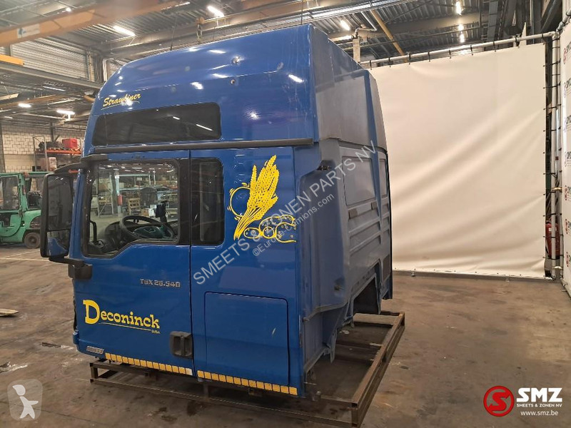قطع غيار الآليات الثقيلة MAN Occ Cabine MAN  F99L