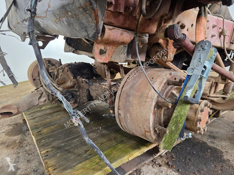قطع غيار الآليات الثقيلة Renault 6 Cylinder...