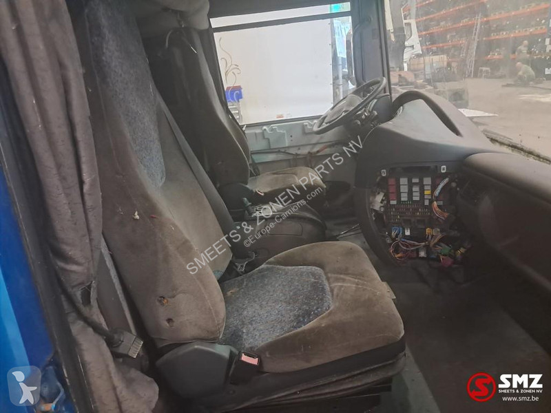 قطع غيار الآليات الثقيلة Renault Occ Cabine...